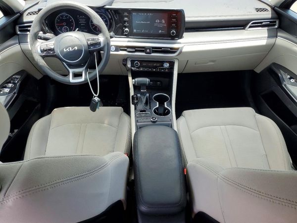 2022 KIA K5