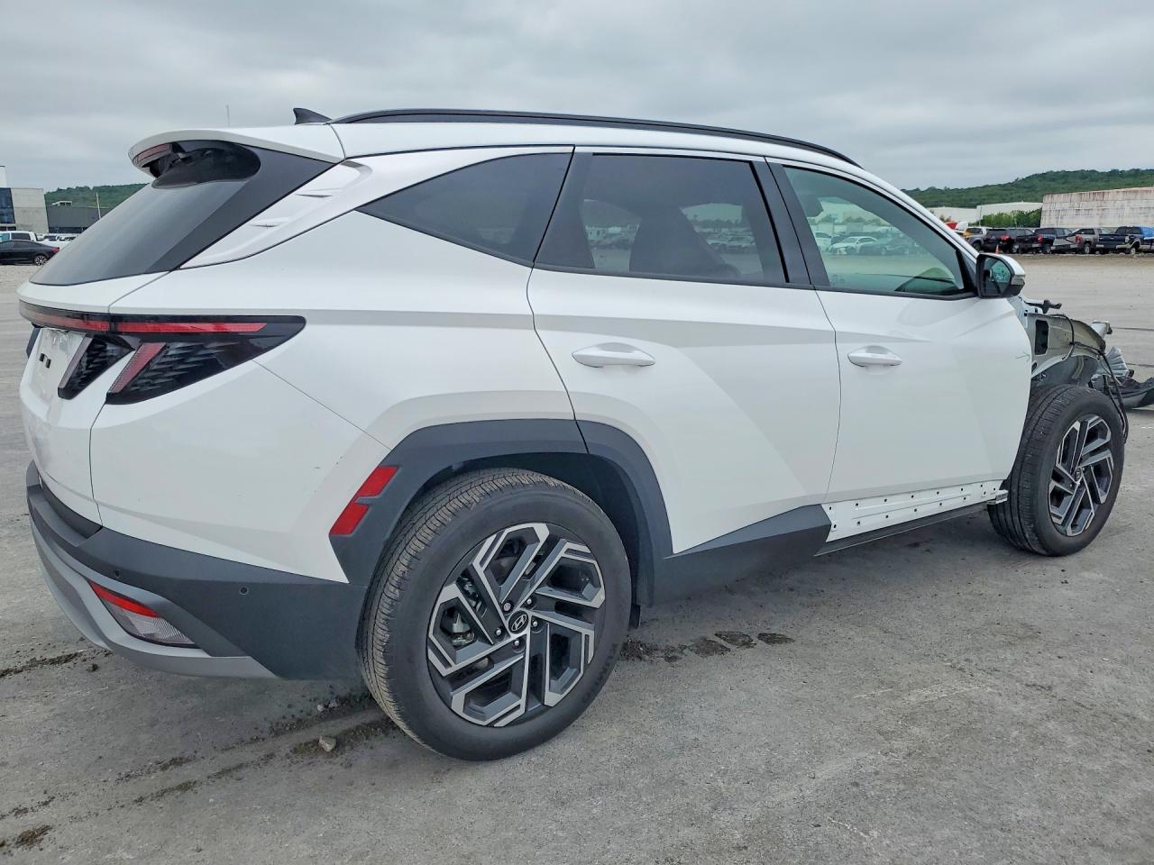2025 HYUNDAI TUCSON Limited