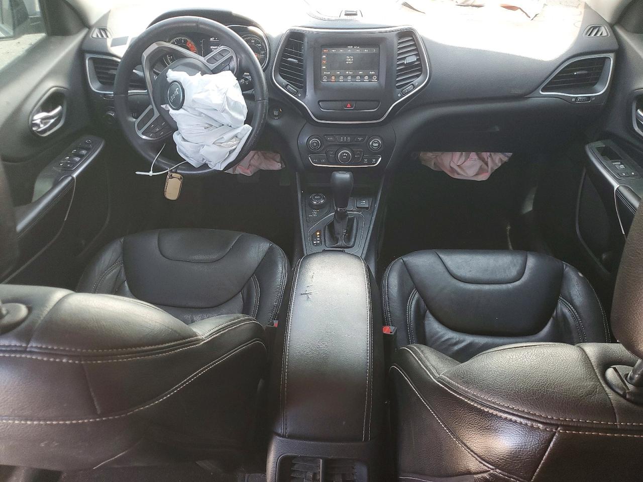 2019 JEEP CHEROKEE LATITUDE PLUS 4X4