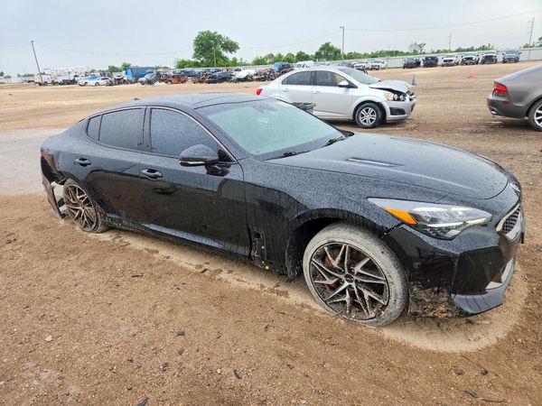 2023 KIA STINGER GT-Line