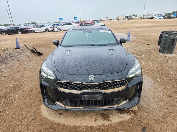 2023 KIA STINGER GT-Line