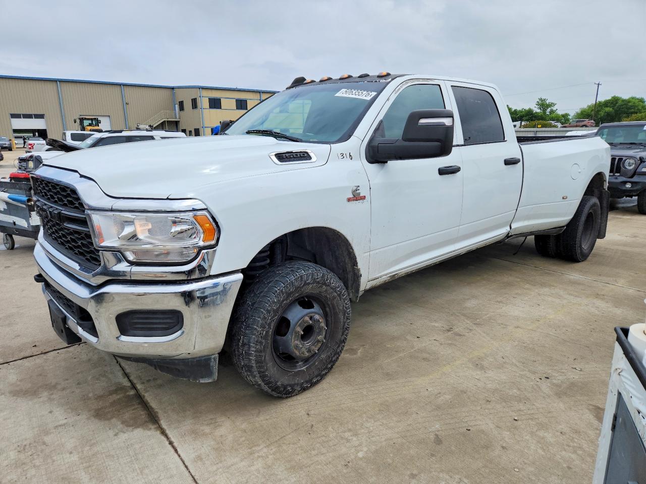 2024 RAM 3500 TRADESMAN CREW CAB 4X4