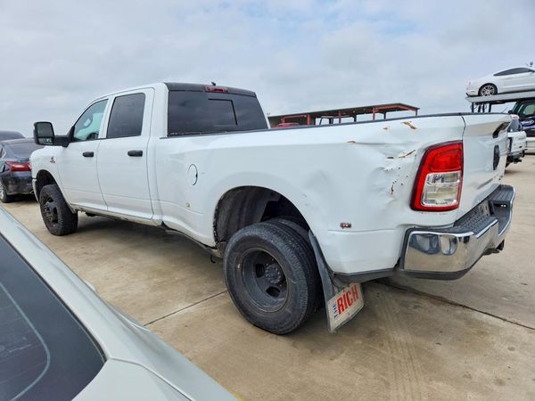 2024 RAM 3500 TRADESMAN CREW CAB 4X4