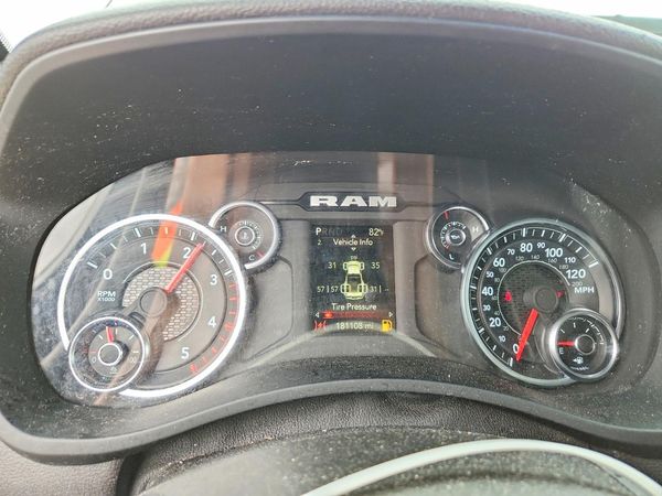 2024 RAM 3500 TRADESMAN CREW CAB 4X4