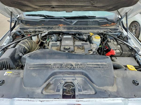 2024 RAM 3500 TRADESMAN CREW CAB 4X4