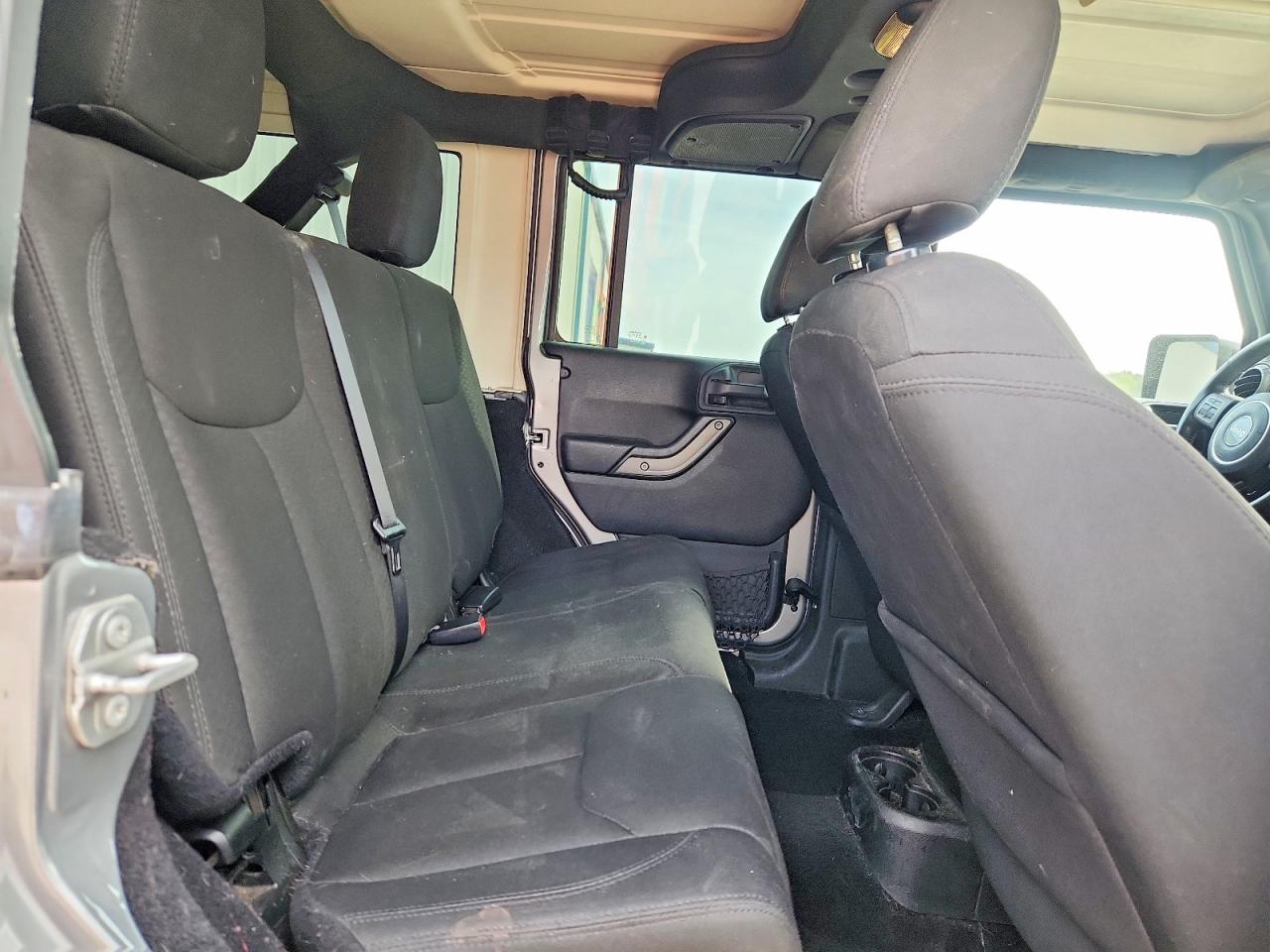2016 JEEP WRANGLER UNLIMITED SPORT 4X4