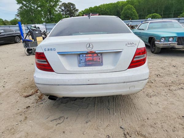 2014 MERCEDES-BENZ C C250