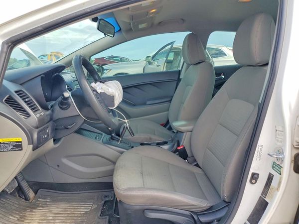 2014 KIA FORTE LX, EX