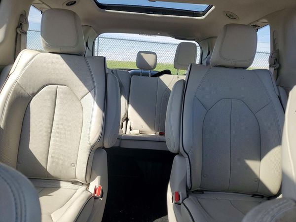 2017 CHRYSLER PACIFICA