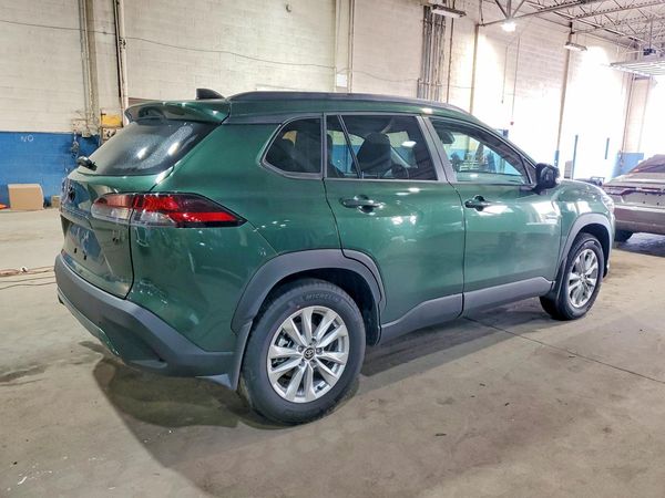 2026 TOYOTA COROLLA CROSS LE