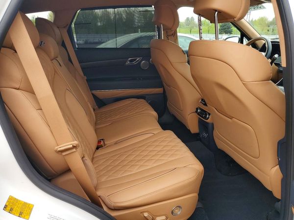 2024 GENESIS GV80