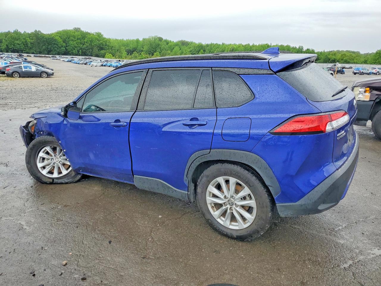 2024 TOYOTA COROLLA CROSS LE