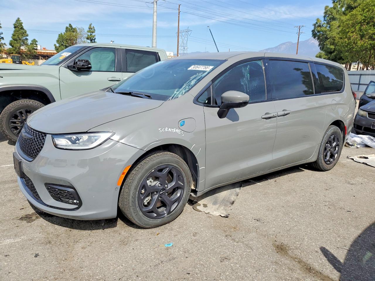 2023 CHRYSLER PACIFICA Touring L