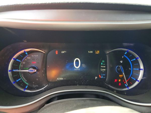 2023 CHRYSLER PACIFICA Touring L