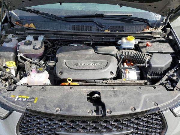 2023 CHRYSLER PACIFICA Touring L