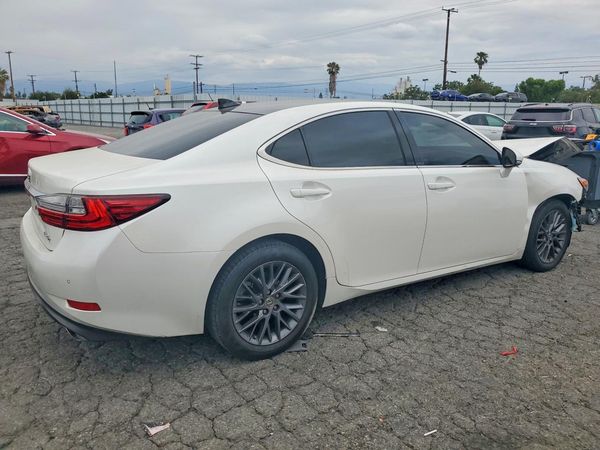 2018 LEXUS ES 350