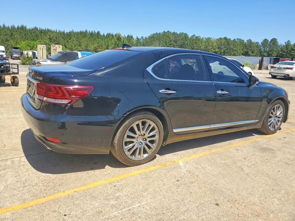 2016 LEXUS LS 460