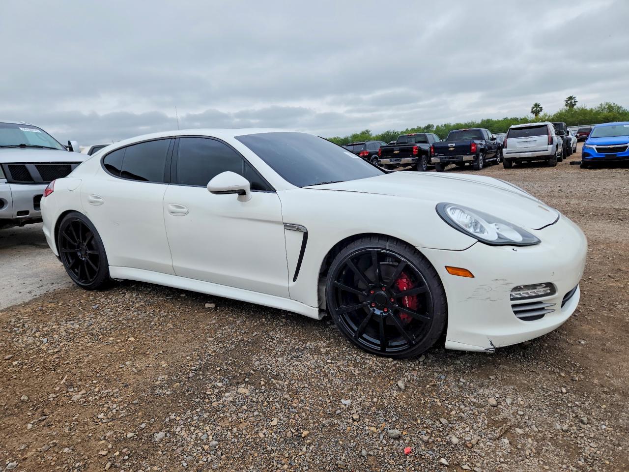 2011 PORSCHE PANAMERA Base (2WD), 4 (4WD)