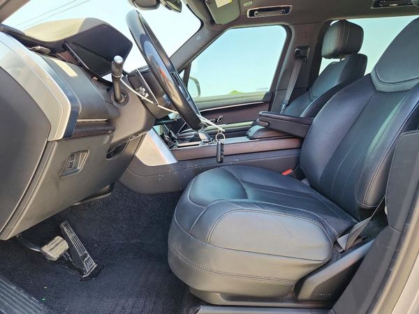 2023 LAND ROVER RANGE ROVER SE