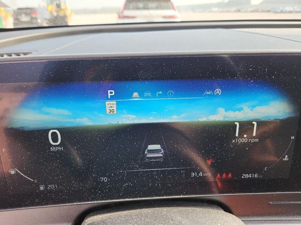 2024 KIA SPORTAGE SX-PRESTIGE or SX-P