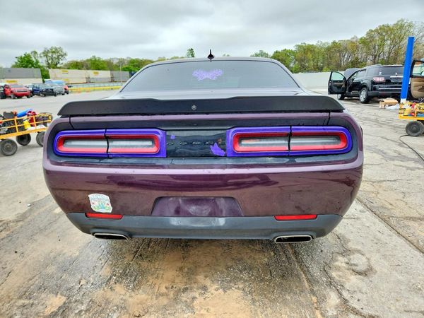 2020 DODGE CHALLENGER SXT