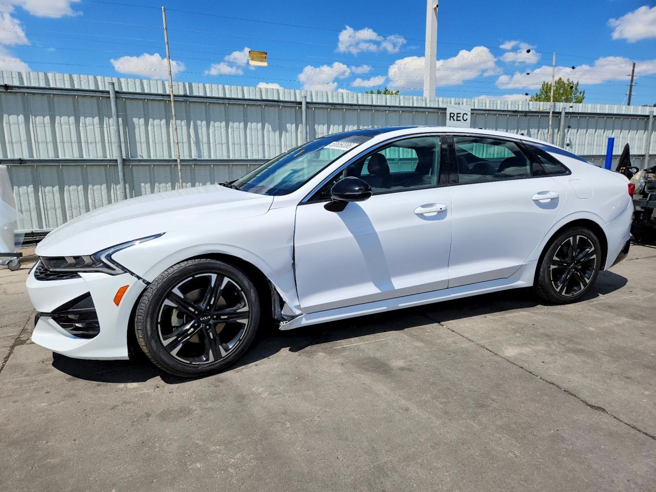 2022 KIA K5 GT-Line