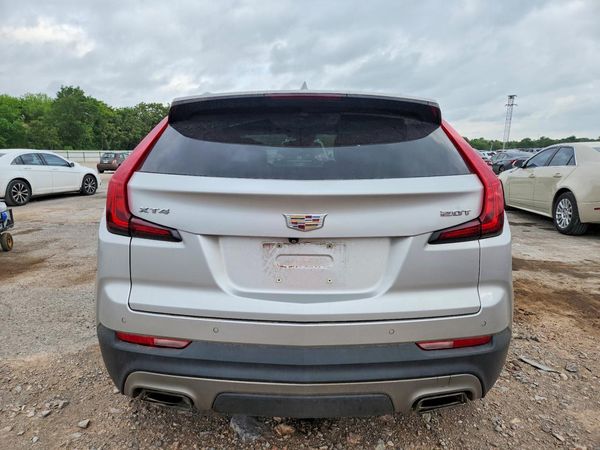 2019 CADILLAC XT4 Premium Luxury