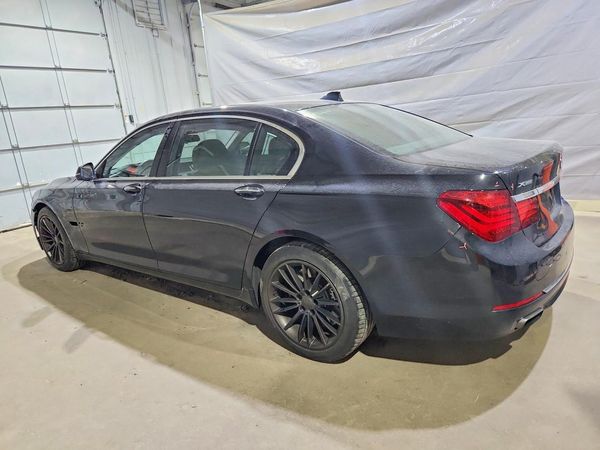 2013 BMW 750
