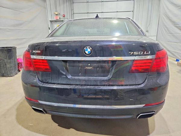 2013 BMW 750