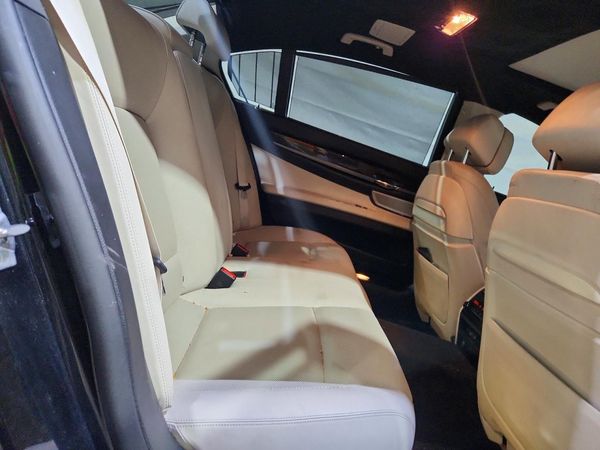 2013 BMW 750