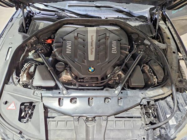 2013 BMW 750