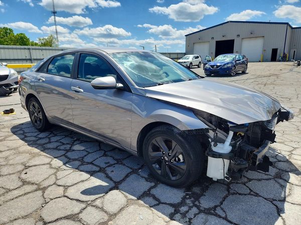2021 HYUNDAI ELANTRA Blue
