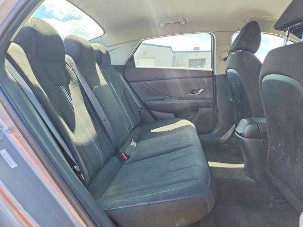 2021 HYUNDAI ELANTRA Blue