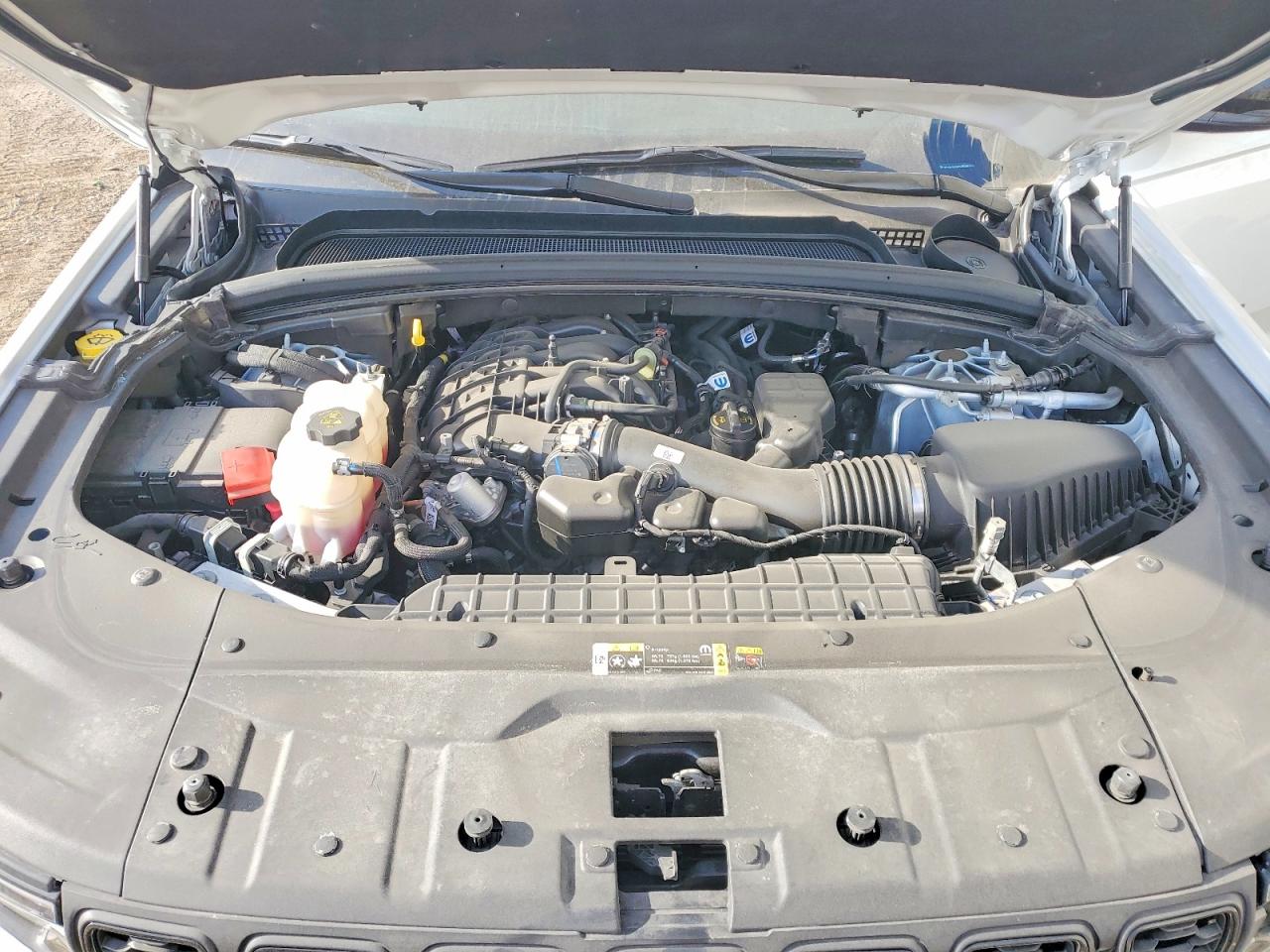 2025 JEEP GRAND CHEROKEE Laredo, Altitude