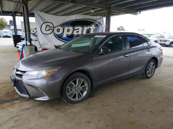 2017 TOYOTA CAMRY
