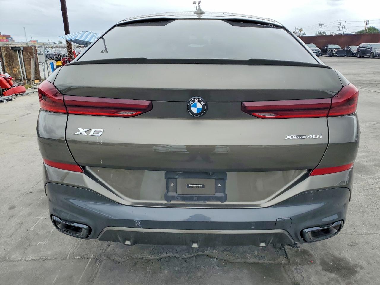 2023 BMW X6