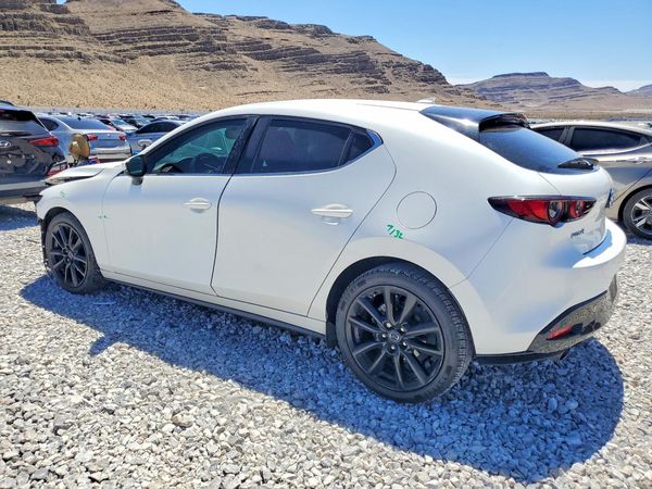 2021 MAZDA 3
