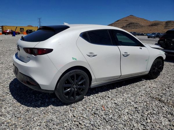 2021 MAZDA 3