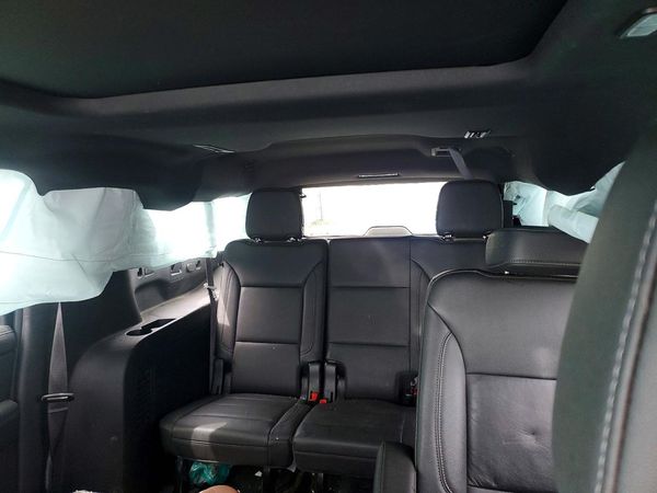 2021 CHEVROLET SUBURBAN LT — SUVN