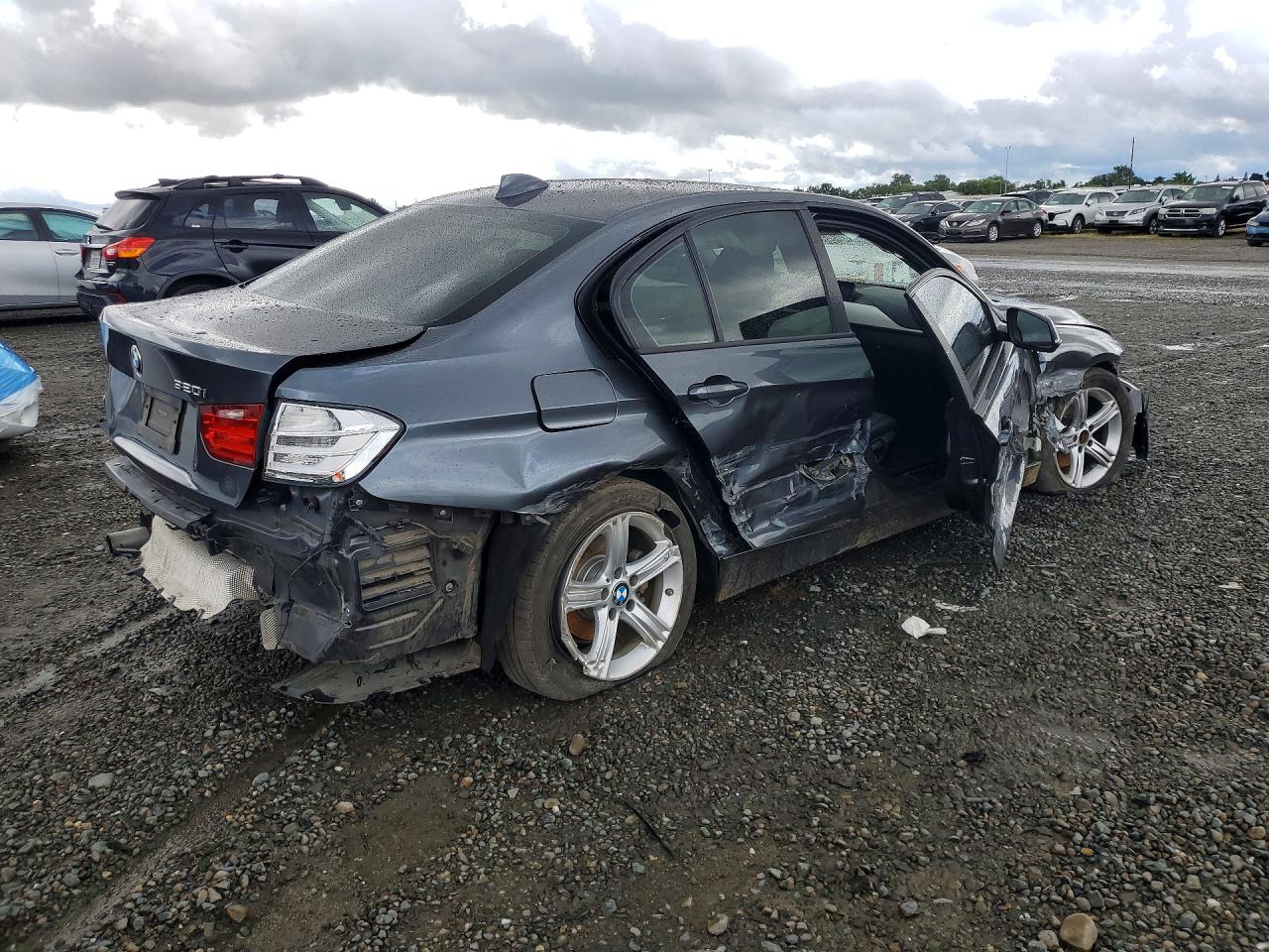 2014 BMW 320 SA