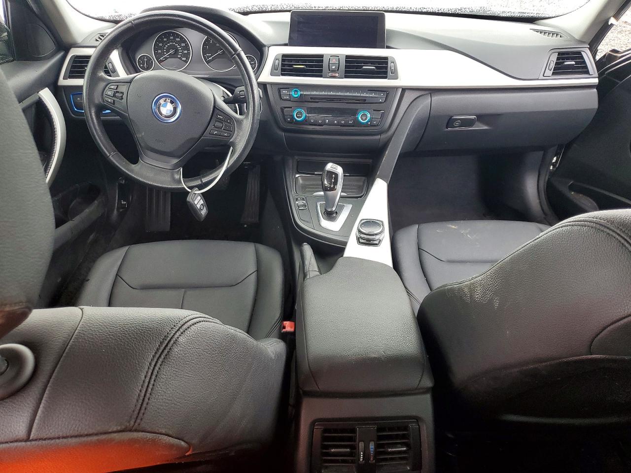 2014 BMW 320 SA