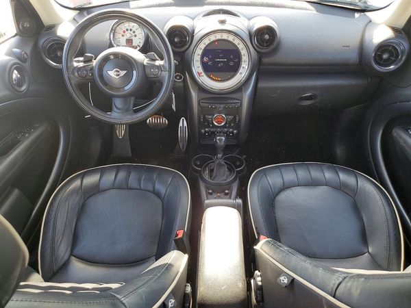 2014 MINI COOPER