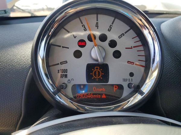2014 MINI COOPER