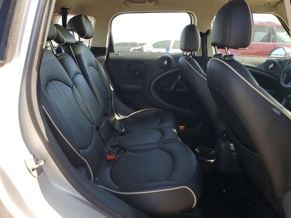 2014 MINI COOPER