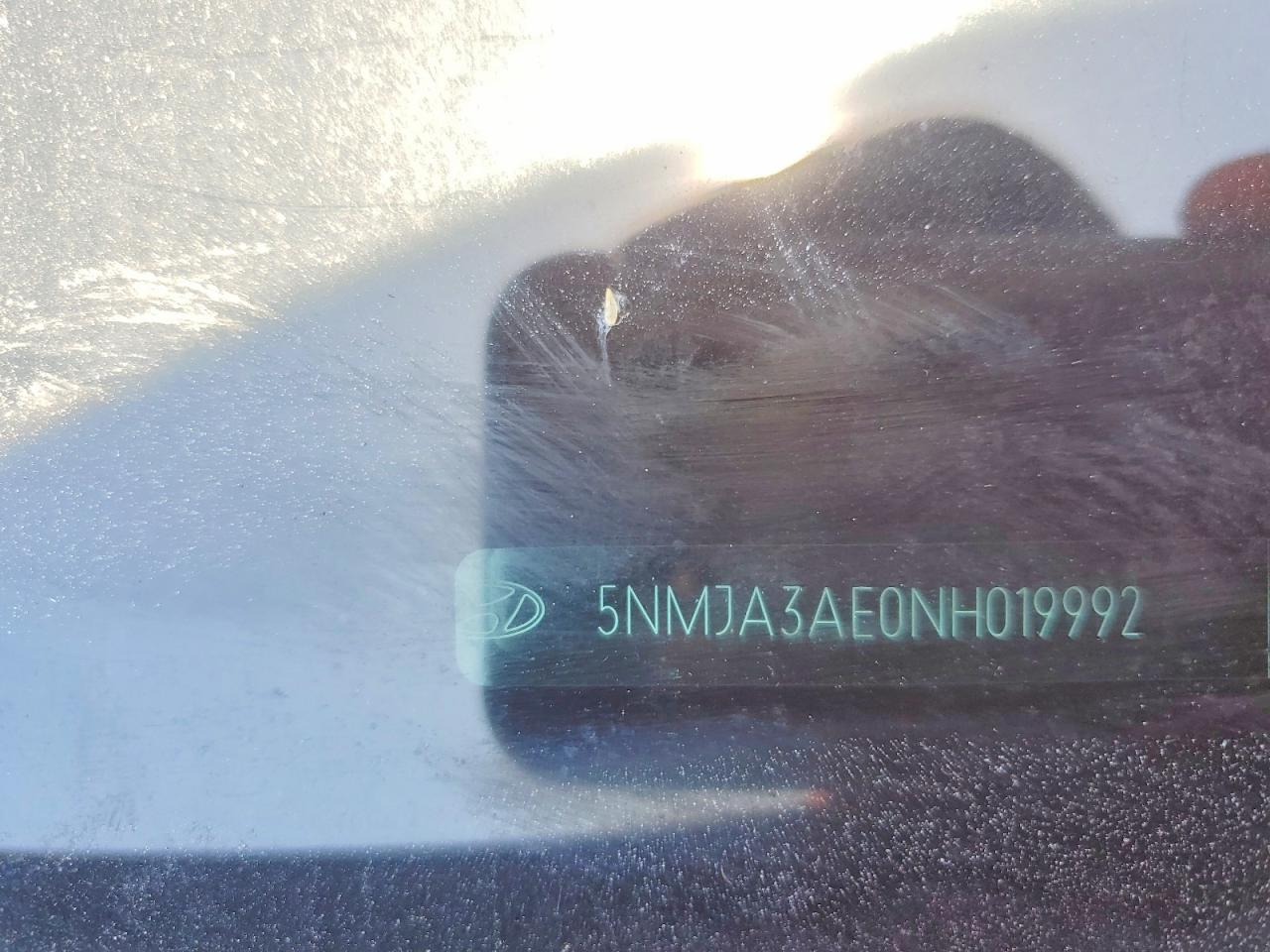 2022 HYUNDAI TUCSON SE