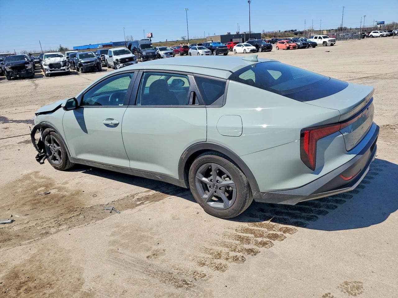 2026 KIA K4 LX, LXS