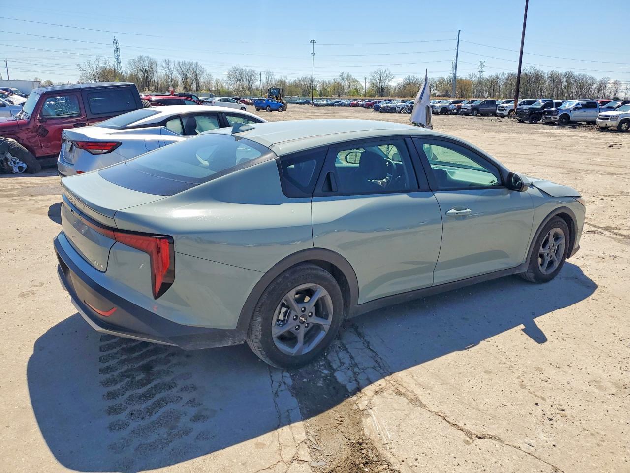 2026 KIA K4 LX, LXS