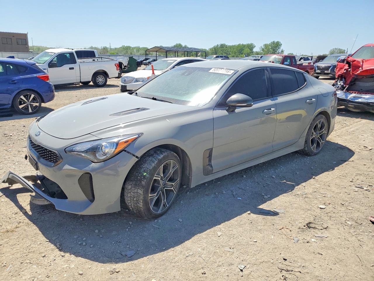 2021 KIA STINGER Base
