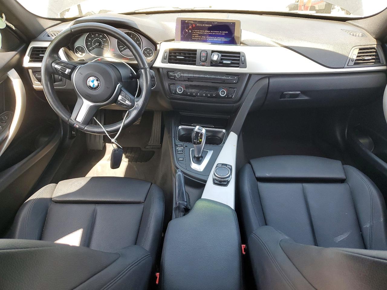 2015 BMW 320 SA