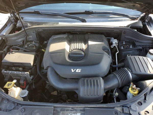 2015 JEEP GRAND CHEROKEE LAREDO 4X4